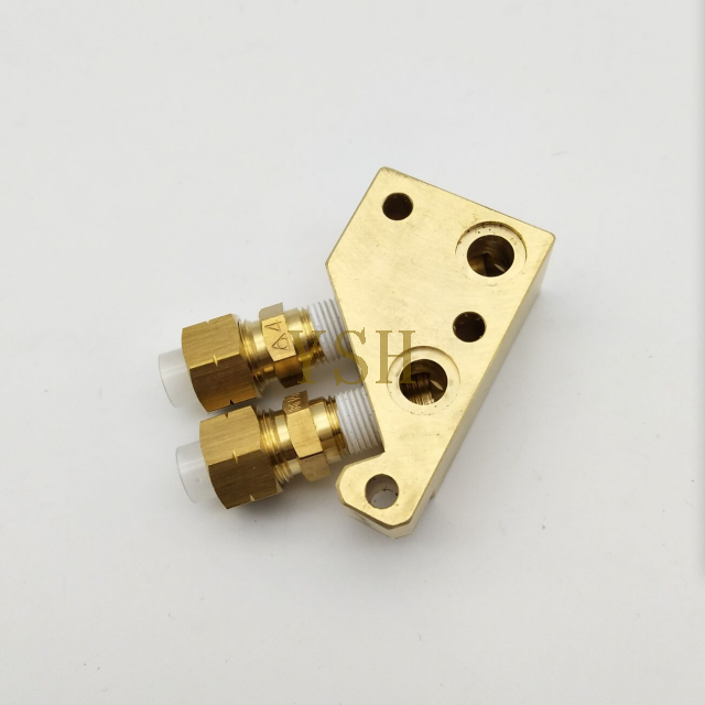 X268d658h01 Mitsubishi EDM Block with Pipe Fitting